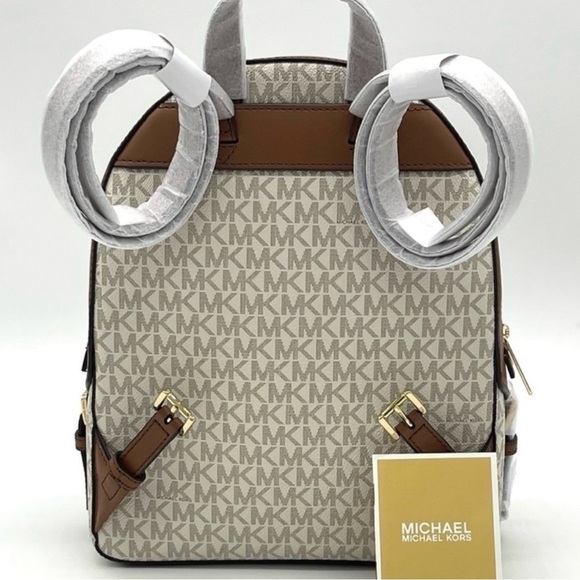 Michael Kors Jaycee Medium Zip Packet Backpack Vanilla/Brown - Picture 4 of 11